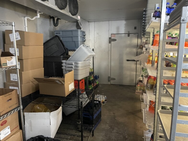 More Photos Of 1017 Highland Ave, Greensburg Restaurant For Sale