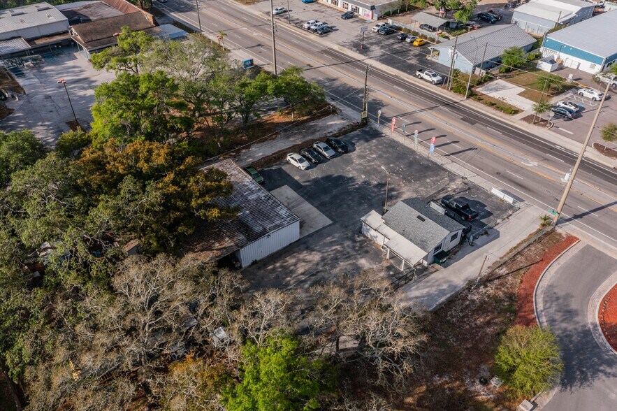 More Photos Of 14041 N Florida Ave, Tampa Auto Dealership For Sale