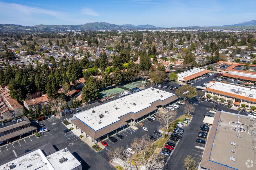 More Photos Of 1809 Santa Rita Rd, Pleasanton Freestanding For Lease