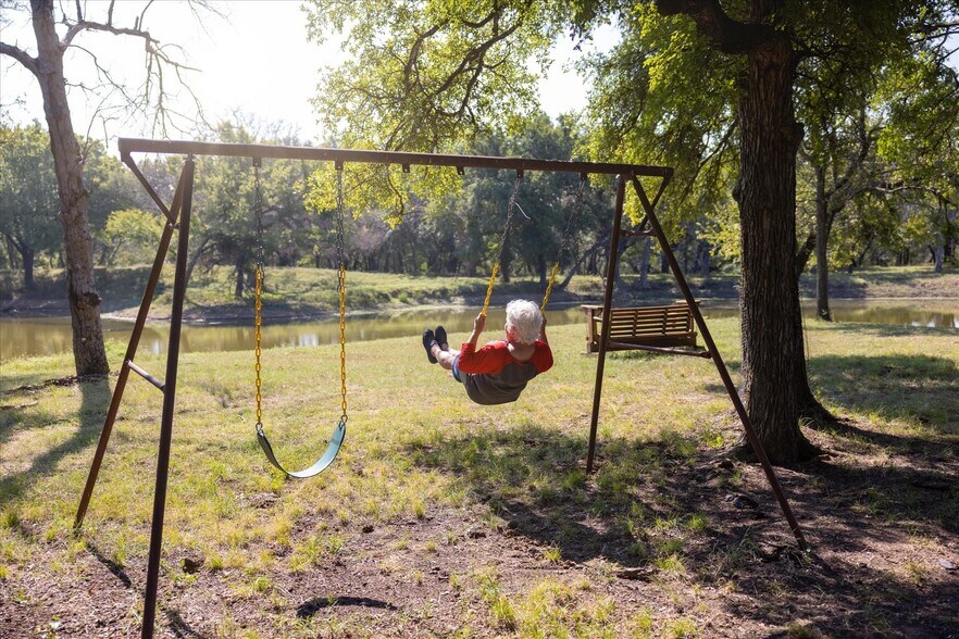 More Photos Of 11230 Light Rd, Lipan Land For Sale