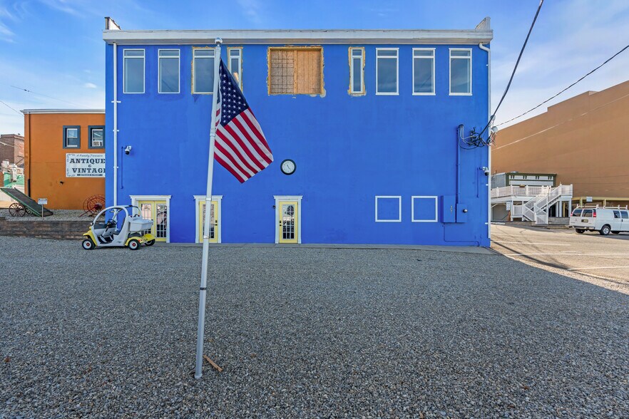 More Photos Of 1 American Legion Dr, Keyport General Retail For Lease