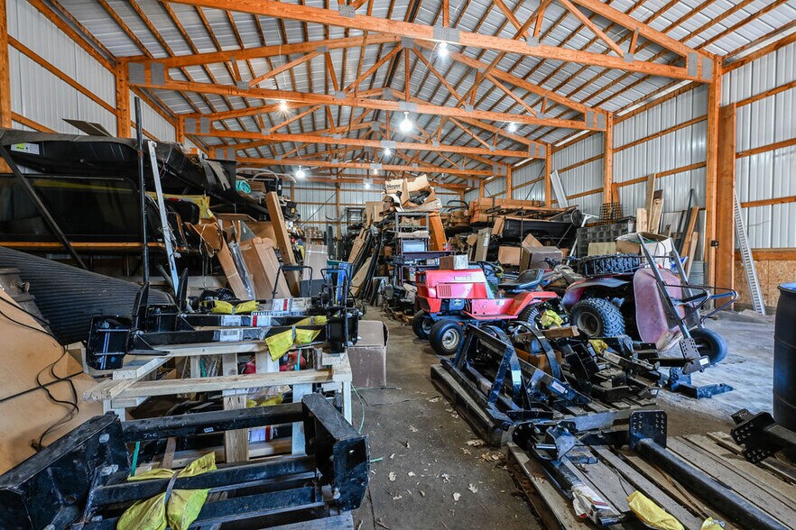 More Photos Of 5011 State Highway 13/34 Hwy, Wisconsin Rapids Storefront For Sale