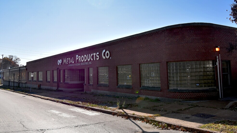 More Photos Of 3850 Delor St, Saint Louis Warehouse For Sale