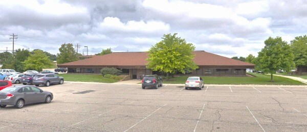 More Photos Of 30689-30821 Barrington St, Madison Heights Office For Sale