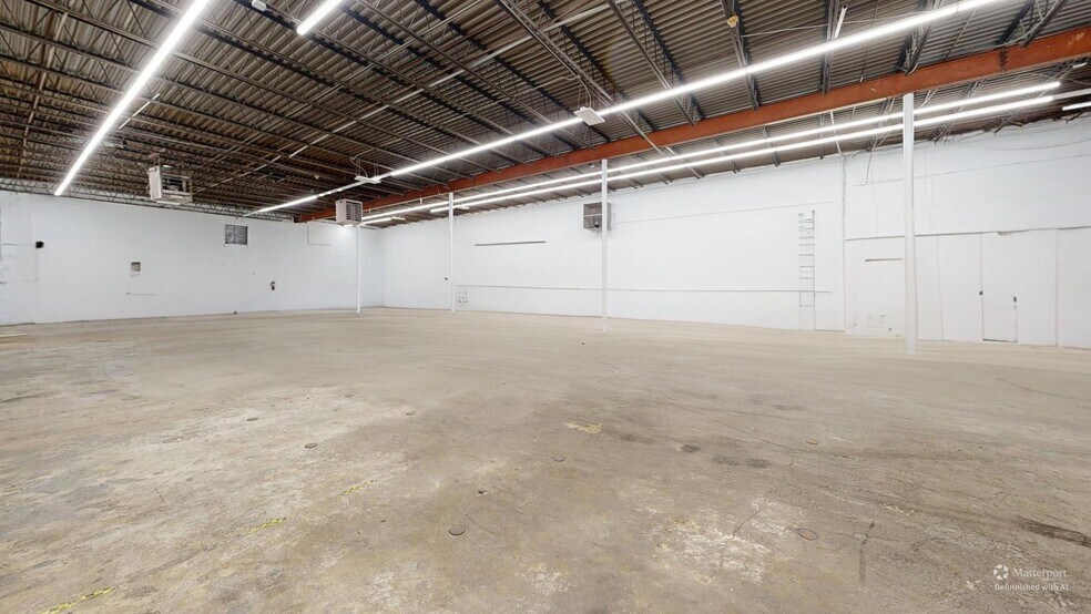 More Photos Of 5808-5812 Kirby Rd, Clinton Unknown For Lease