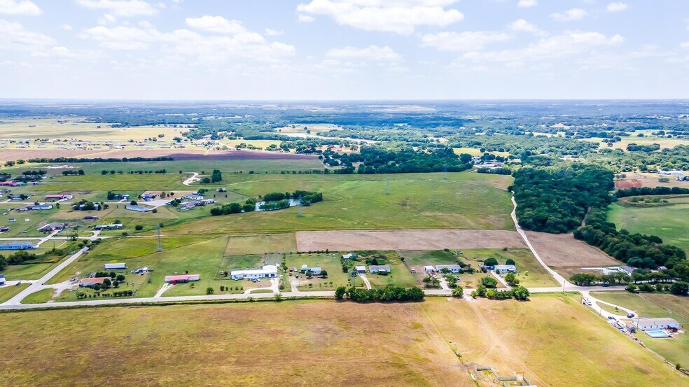 More Photos Of 8306 County Road 109, Alvarado Land For Sale