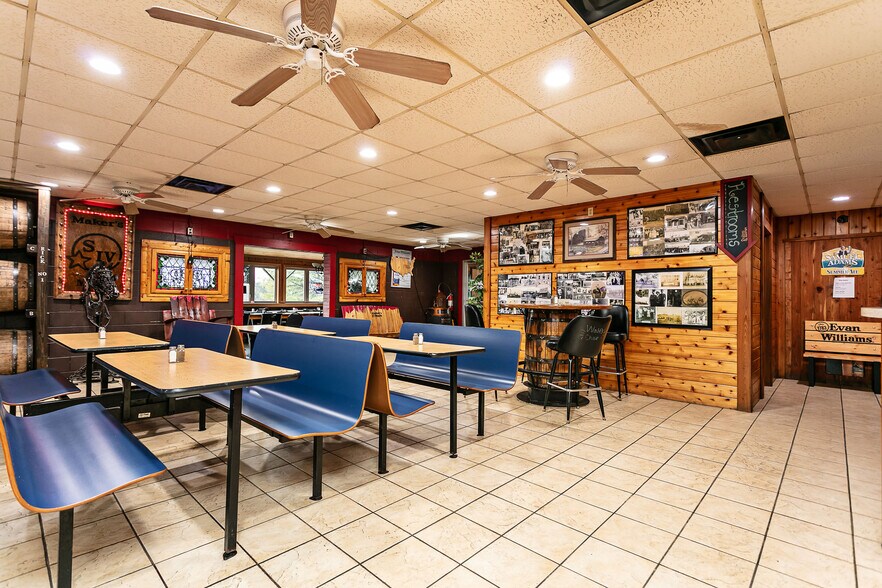 More Photos Of 4950 KY-52, Loretto Restaurant For Sale