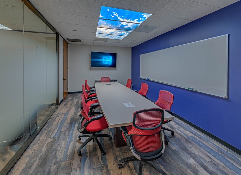 More Photos Of 2600 S Gessner Rd, Houston Office For Sale
