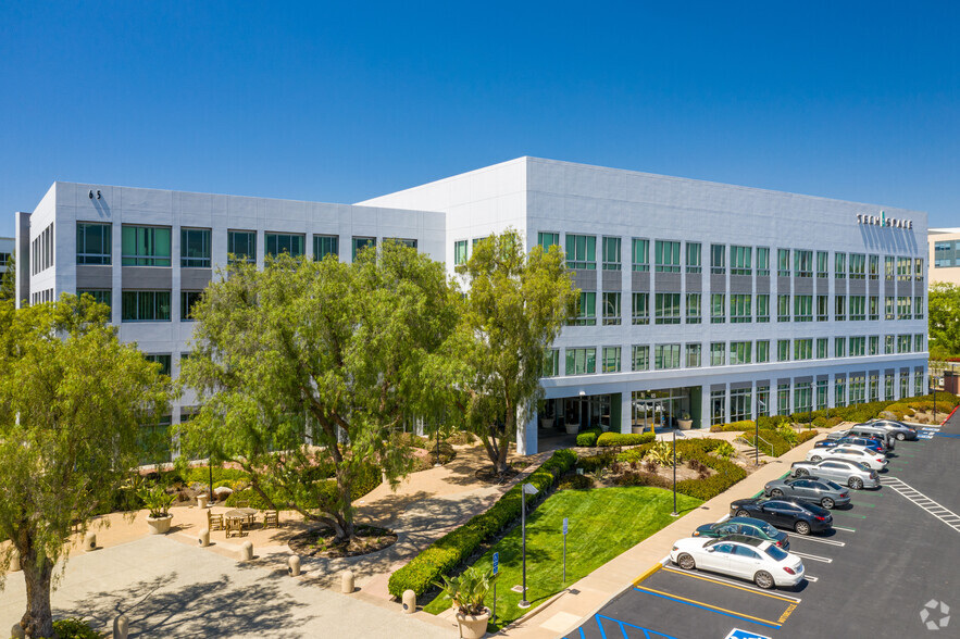 Primary Photo Of 65 Enterprise, Aliso Viejo Coworking Space