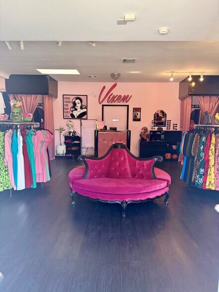 More Photos Of 2317 W Magnolia Blvd, Burbank Storefront For Sale