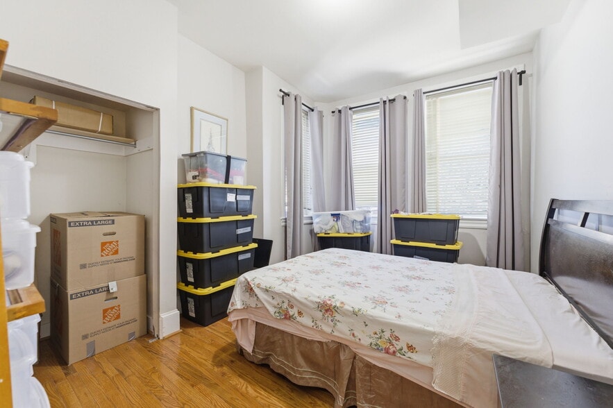 More Photos Of 2263 12th St NW, Washington Storefront Retail Residential For Sale
