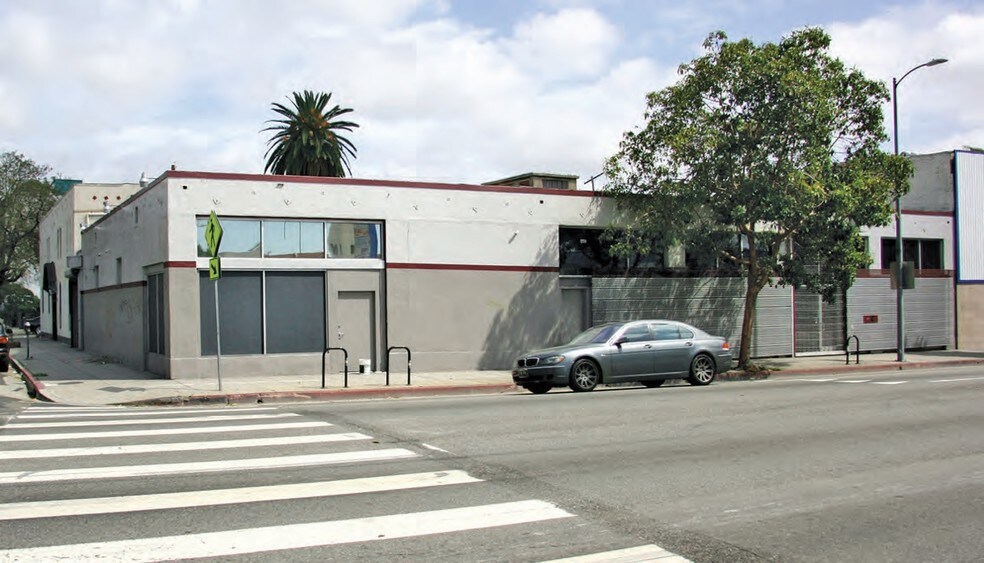 Primary Photo Of 1138-1148 N Western Ave, Los Angeles Loft Creative Space For Lease