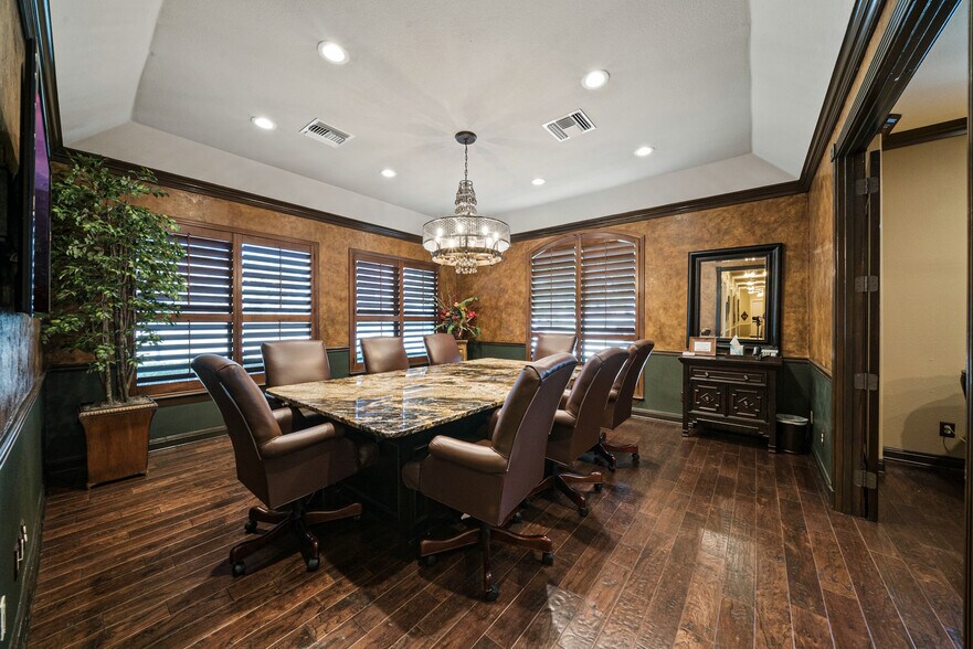 More Photos Of 12703 Spectrum Dr, San Antonio Loft Creative Space For Sale