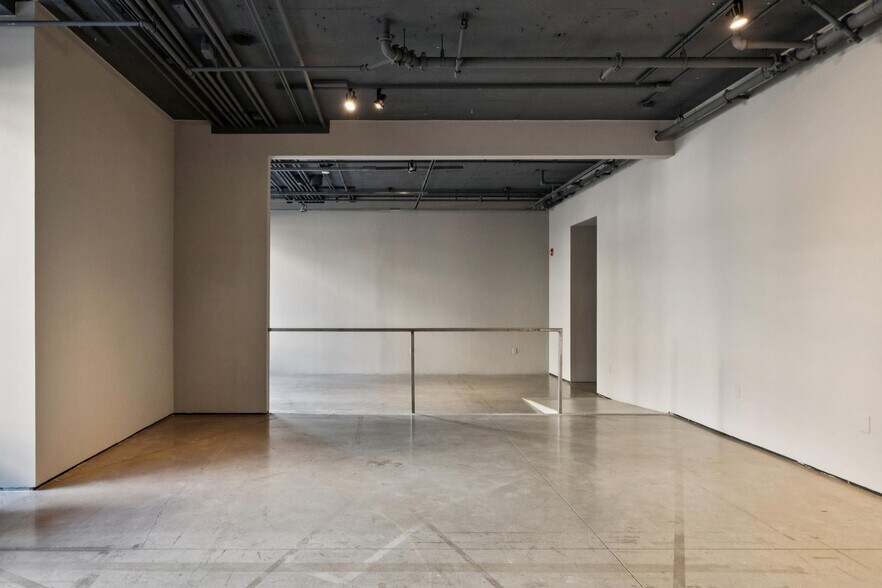 More Photos Of 2405 Folsom St, San Francisco Multifamily For Sale