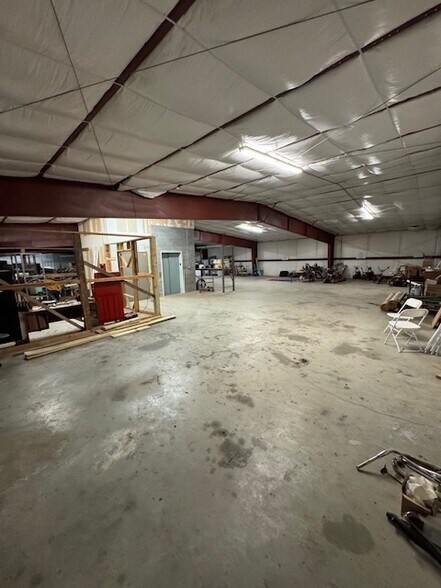 More Photos Of 5960 Atlanta Hwy, Alpharetta Storefront Retail Office For Sale
