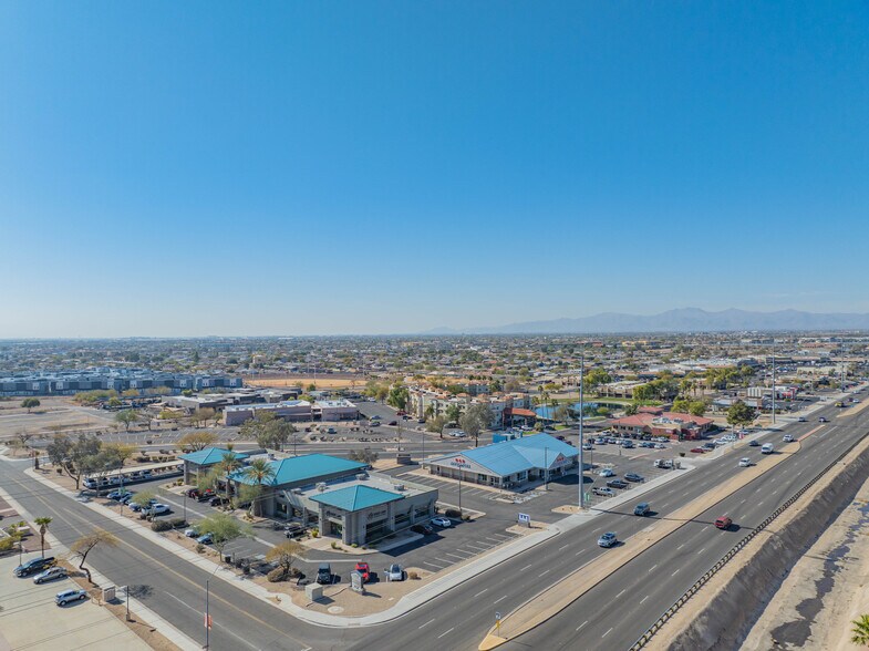 More Photos Of 12515 W Bell Rd, Surprise Office For Lease