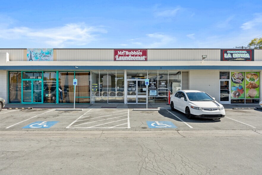 More Photos Of 3004-3098 Kietzke Ln, Reno Storefront For Sale