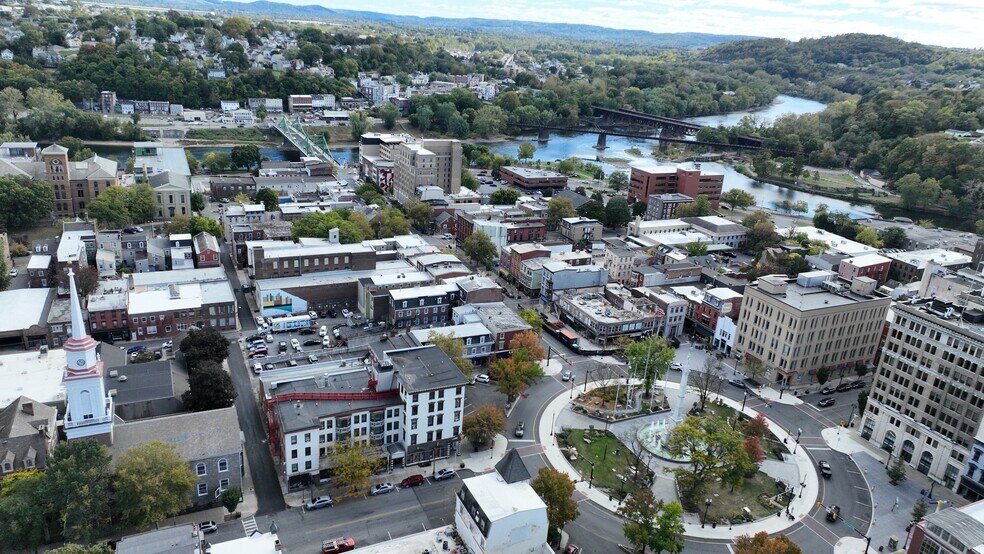 More Photos Of 223 Northampton St, Easton Apartments For Sale