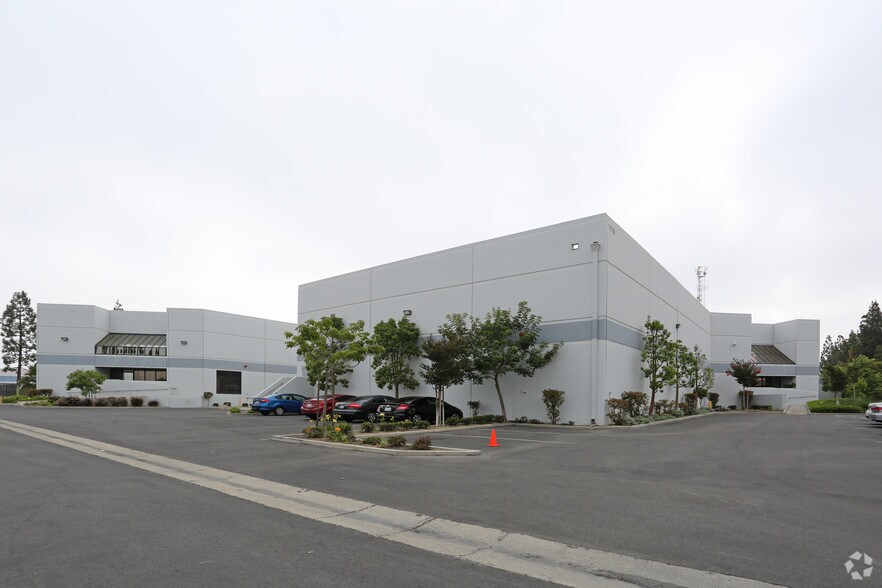 More Photos Of 7375 Chapman Ave, Garden Grove Warehouse For Lease