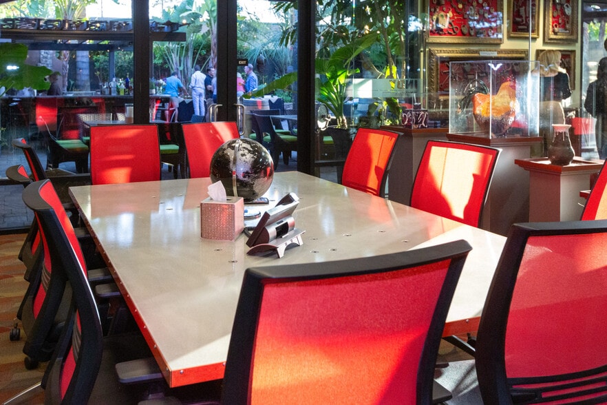 More Photos Of 521 Charcot Ave, San Jose Showroom For Sale