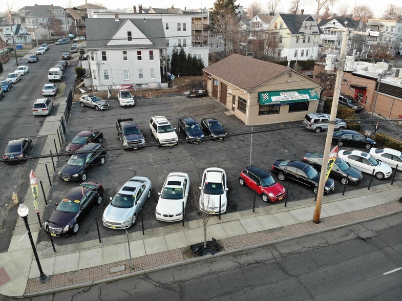 More Photos Of 2178 Fairfield Ave, Bridgeport Auto Dealership For Sale
