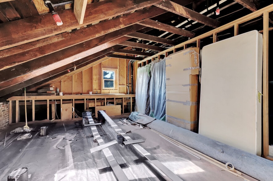 More Photos Of 233 Broad St, Nevada City Hotel For Sale