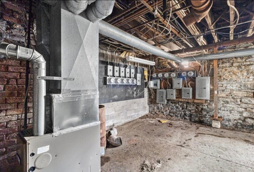 More Photos Of 85 N Main St, Walton Apartments For Sale