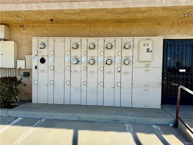 More Photos Of 478 N Scovell Ave, San Jacinto Warehouse For Sale
