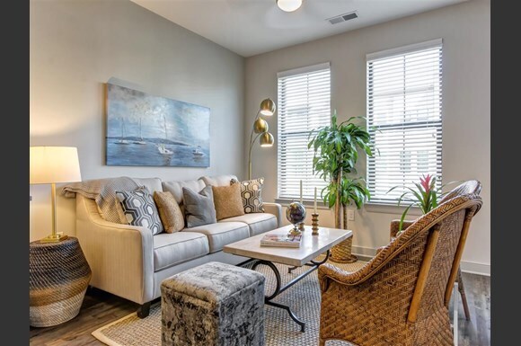 More Photos Of 1421 Shucker Cir, Mount Pleasant Apartments For Lease