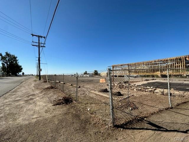 More Photos Of 601 S Lovekin Blvd, Blythe Warehouse For Sale