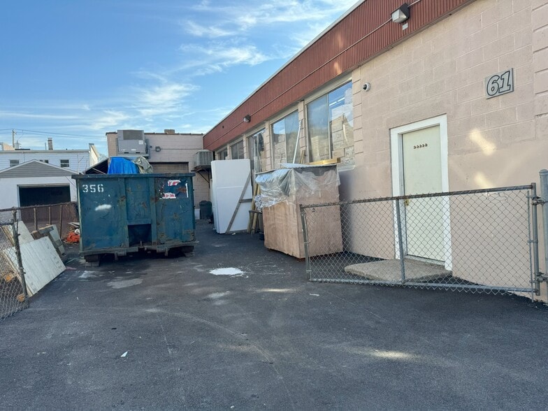 More Photos Of 61 McKinley Ave, Bridgeport Warehouse For Sale