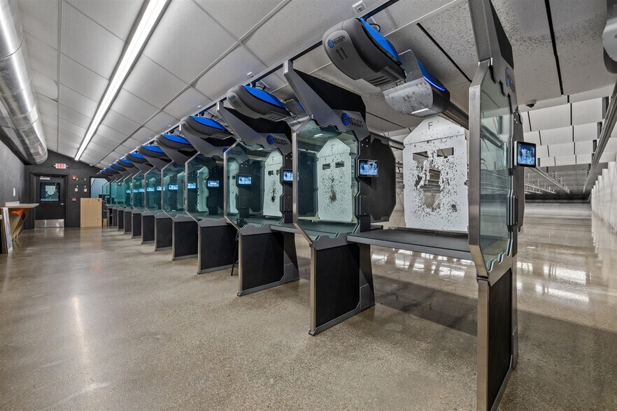 More Photos Of 7051 Highway 2 and 52 W, Minot Warehouse For Sale