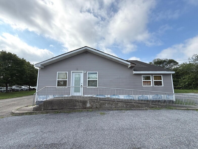 More Photos Of 10 Sidney Ln, Willingboro Freestanding For Sale