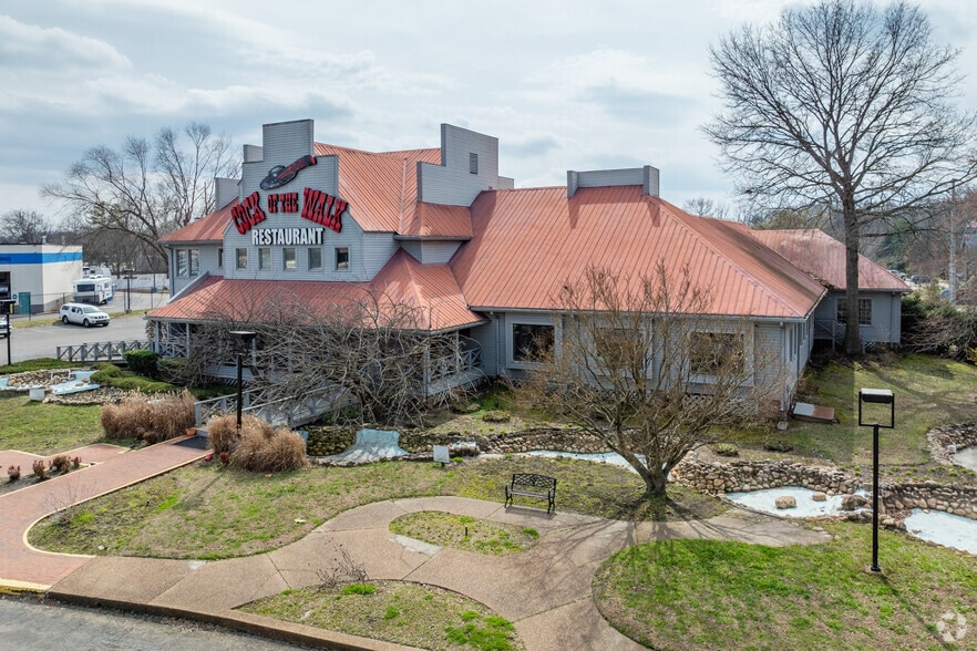 More Photos Of 2624 Music Valley Dr, Nashville Restaurant For Sale