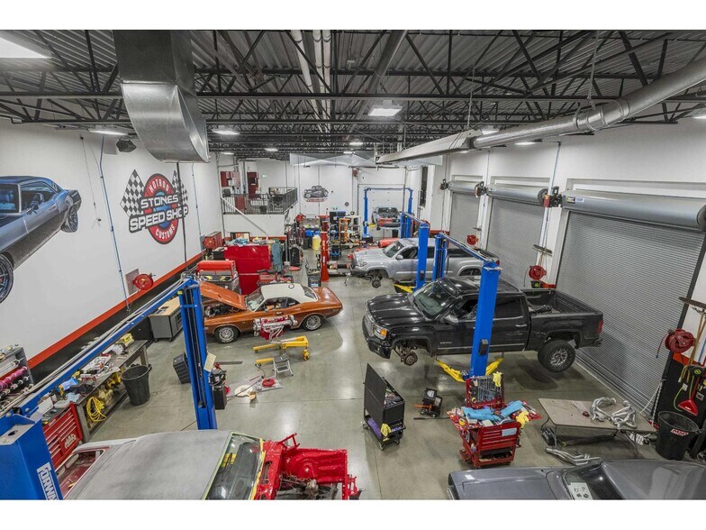 More Photos Of 45949 Rowat Av, Chilliwack Auto Repair For Sale