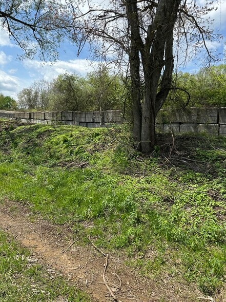 More Photos Of 858 New Castle Rd, Butler Land For Sale