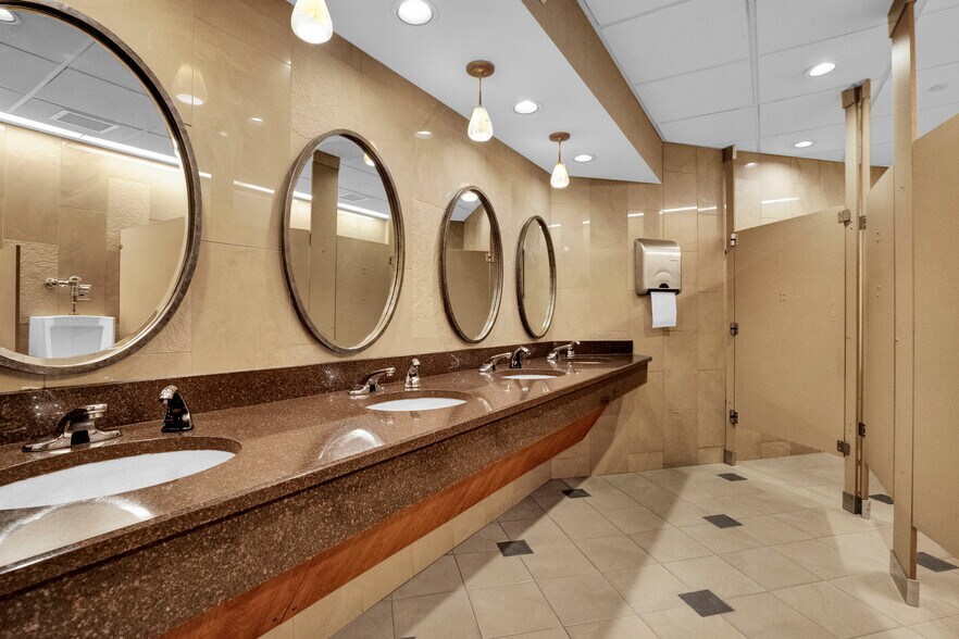 More Photos Of 30 Ed Preate Dr, Moosic Medical For Lease