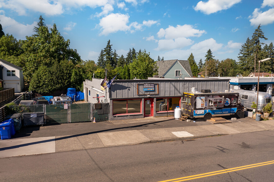 Primary Photo Of 7131 NE Prescott St, Portland Storefront Retail Office For Sale