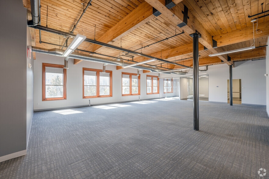 More Photos Of 1 Cedar St, Providence Unknown For Lease