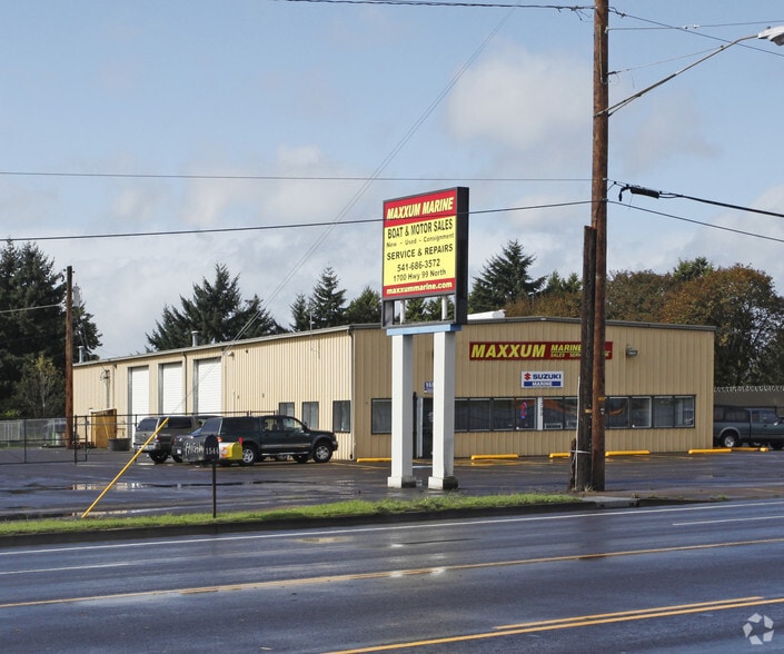 More Photos Of 1700 Or-99 Hwy, Eugene Auto Repair For Sale