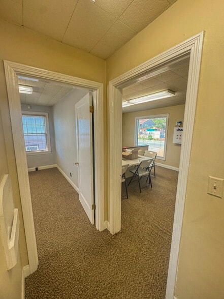 More Photos Of 3016 Ambrose Ave, Nashville Office Residential For Lease