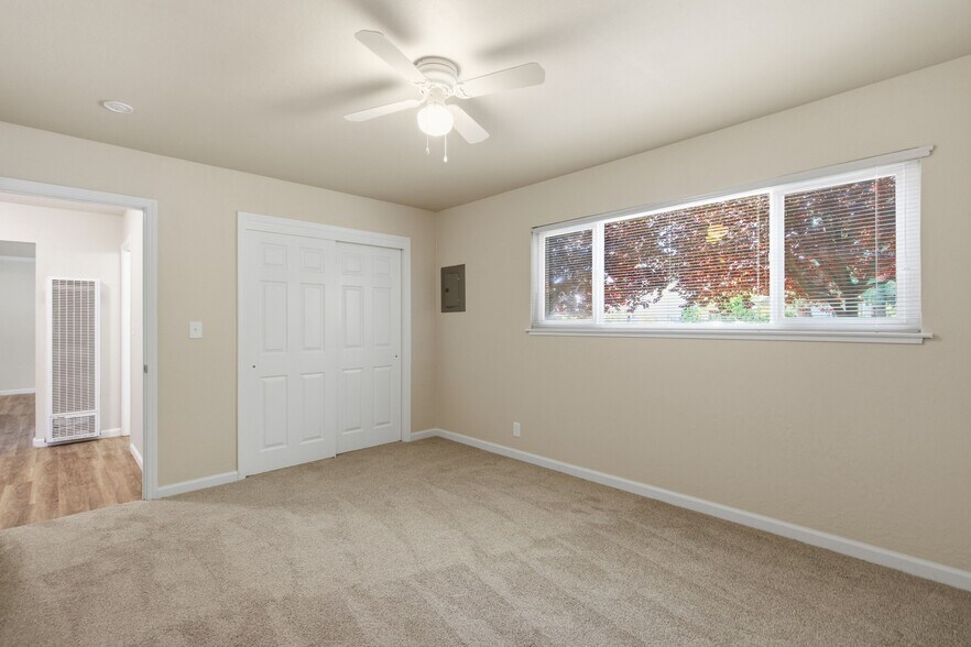 More Photos Of 1255 Woodside Rd, Redwood City Apartments For Sale