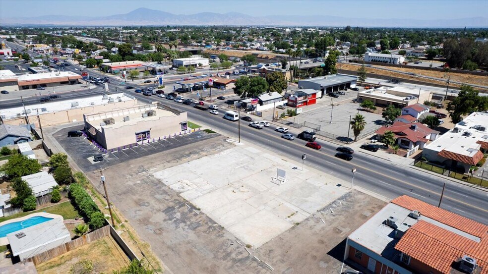 More Photos Of 1818 Brundage Ln, Bakersfield Land For Sale