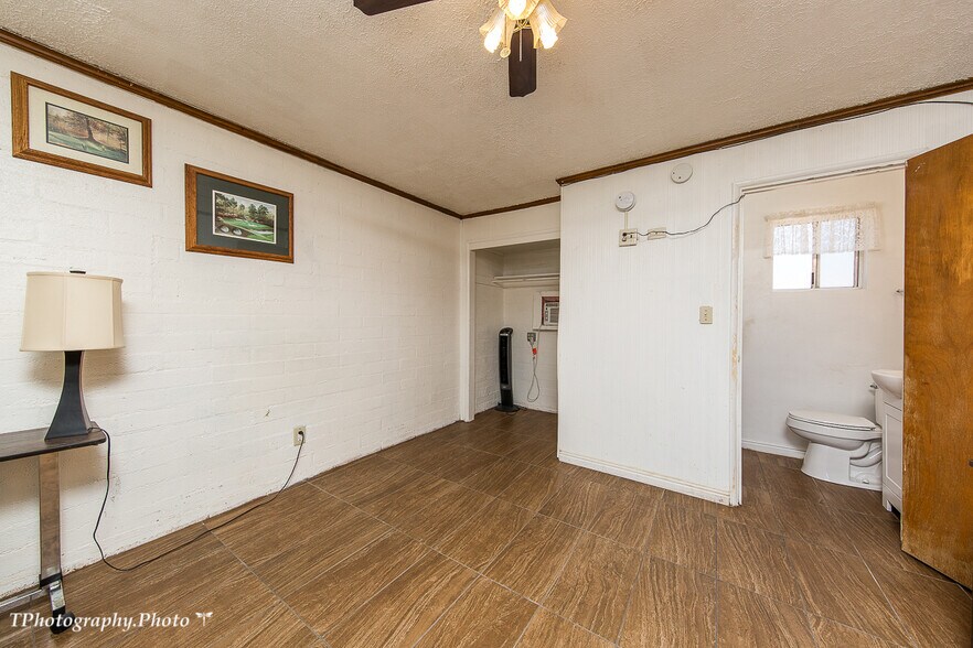 More Photos Of 233 W Mesquite Blvd, Mesquite Apartments For Sale