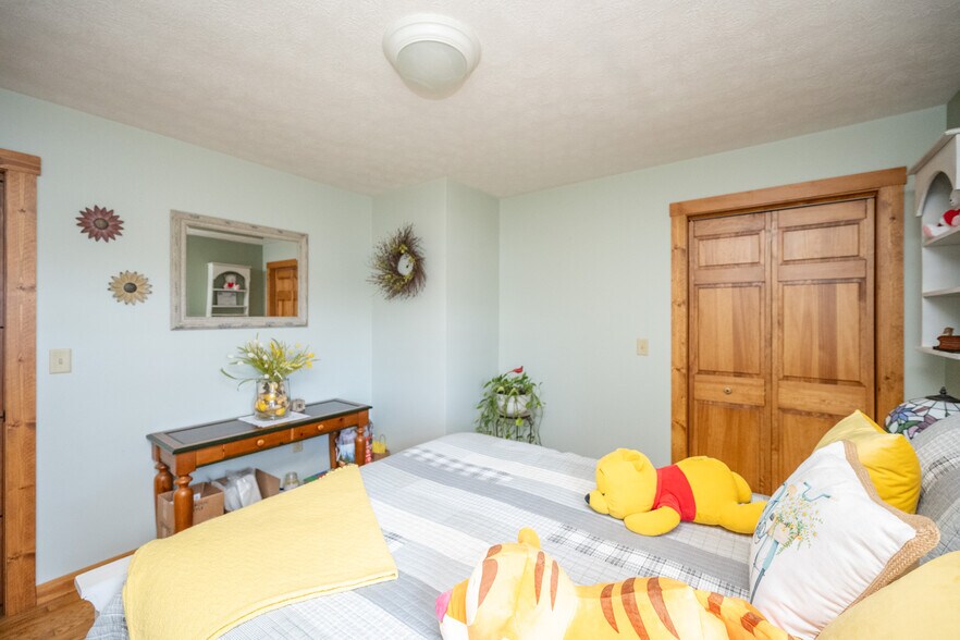 More Photos Of 17848 Garrett Hwy, Oakland Apartments For Sale