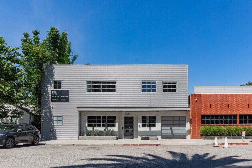 Primary Photo Of 1655 Euclid St, Santa Monica Loft Creative Space For Lease