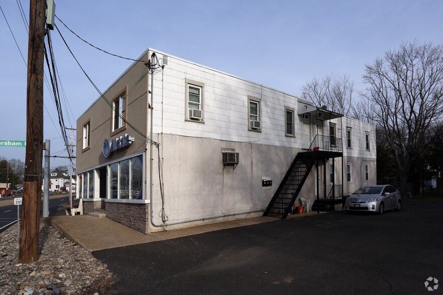 More Photos Of 390-392 N Easton Rd, Horsham Township Storefront Retail Residential For Lease