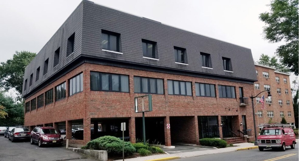 More Photos Of 245 Main St, Ridgefield Park Office For Lease