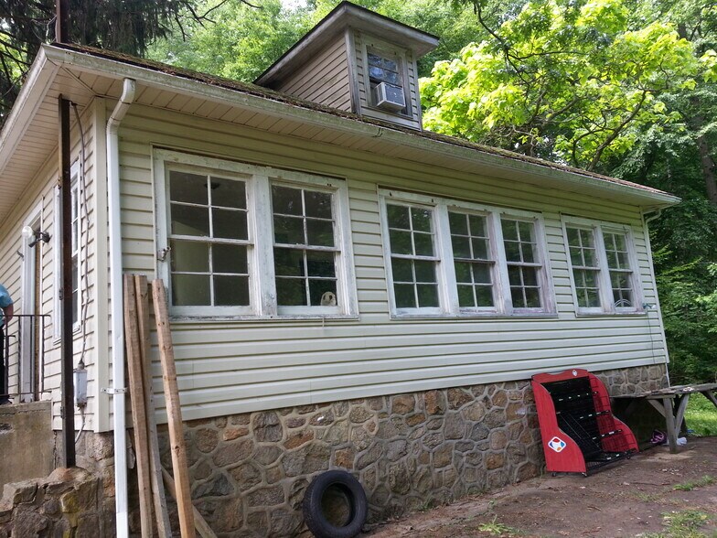 More Photos Of 71 Dreamland Park Dr, Fleetwood Apartments For Sale