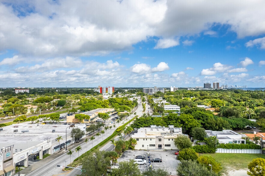 More Photos Of 5061 Biscayne Blvd, Miami Office For Lease